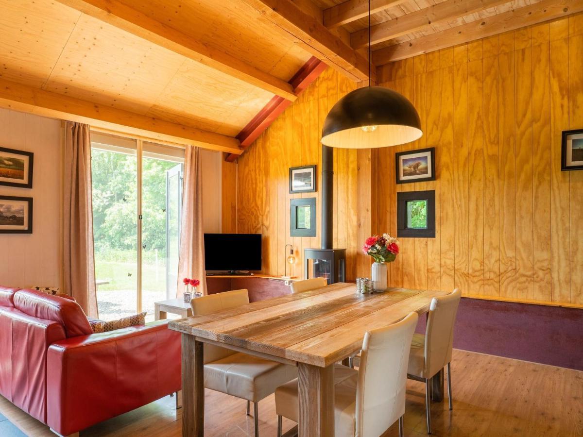 A Lovely Cottage On The Dwingelderveld Nature Park Beilen ภายนอก รูปภาพ